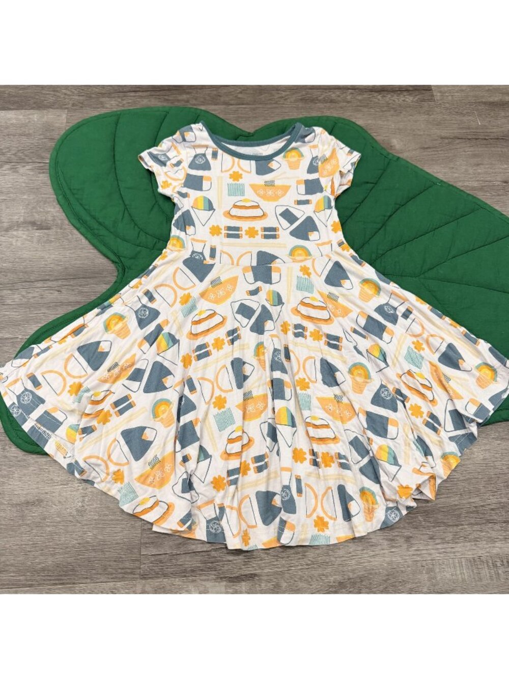 Coco Moon Hawaii Bamboo 6T Local Foods Short Sleeve Twirl Dress